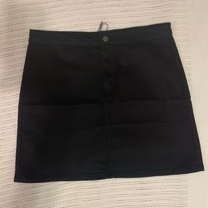 Black skirt 🖤